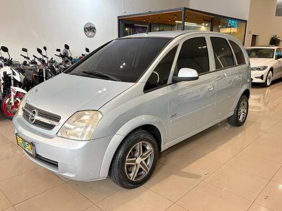 Carro 1.8 MPFI JOY 8V FLEX 4P MANUAL