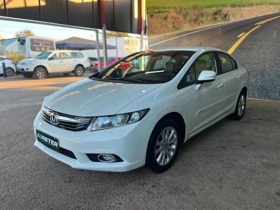 Carro 1.8 LXS 16V FLEX 4P AUTOMÁTICO