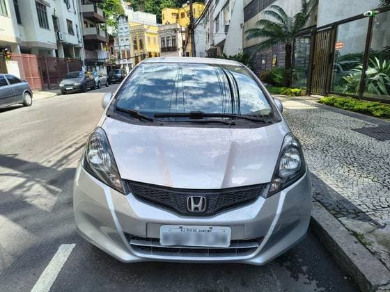 Carro 1.4 CX 16V FLEX 4P AUTOMÁTICO