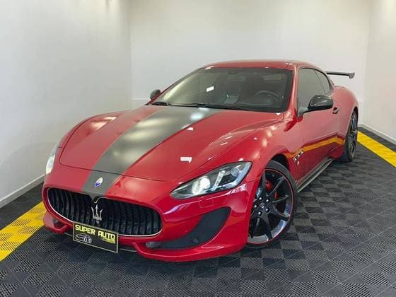 Carro 4.7 V8 GASOLINA MC SHIFT