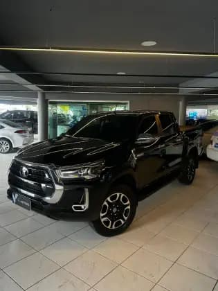 Carro 2.8 D-4D TURBO DIESEL CD SRX 4X4 AUTOMÁTICO