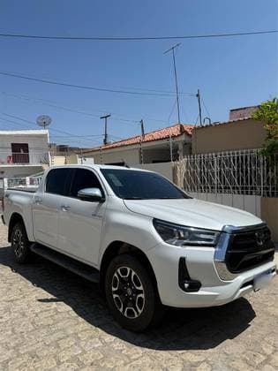 Carro 2.8 D-4D TURBO DIESEL CD SRX 4X4 AUTOMÁTICO