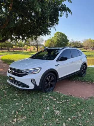 Carro 1.0 200 TSI HIGHLINE AUTOMÁTICO