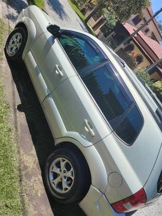 Carro 2.0 MPFI GLS 16V 143CV 2WD GASOLINA 4P AUTOMÁTICO