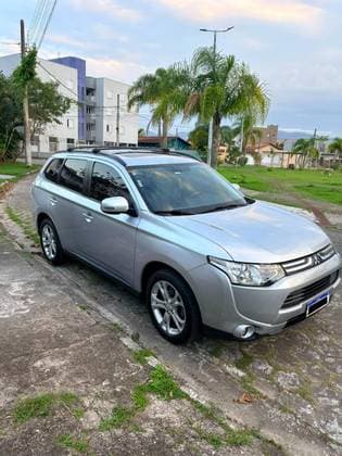 Carro 2.0 16V GASOLINA 4P AUTOMÁTICO