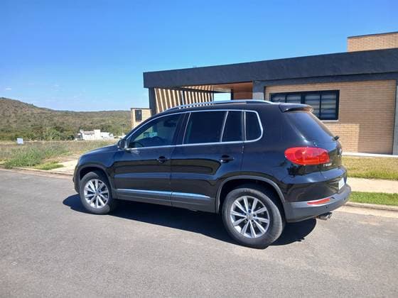 Carro 2.0 TSI 16V TURBO GASOLINA 4P TIPTRONIC