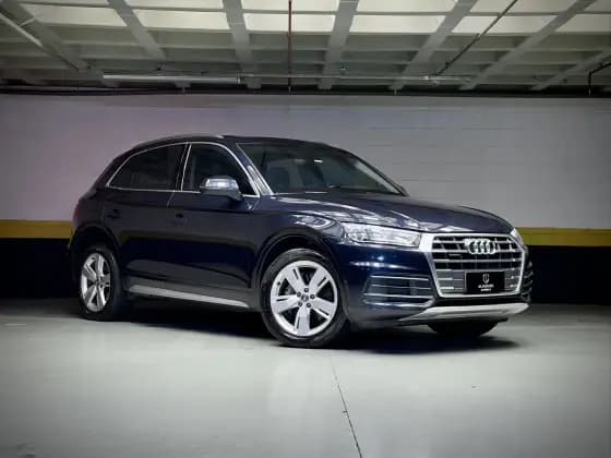 Carro 2.0 TFSI GASOLINA AMBIENTE S TRONIC