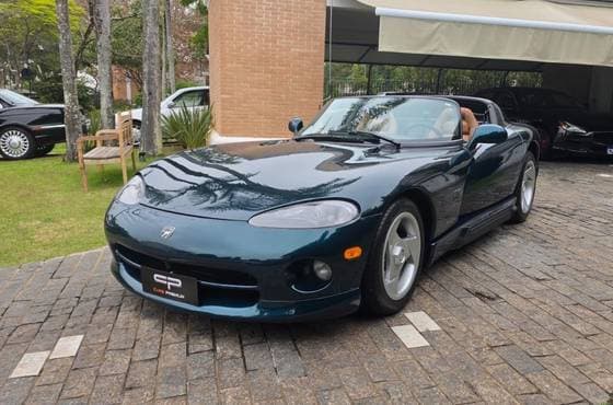 Carro 8.0 RT-10 V10 GASOLINA 2P MANUAL