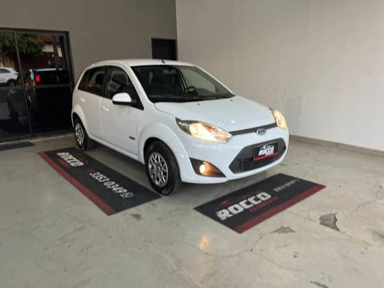 Carro 1.6 MPI CLASS HATCH 8V FLEX 4P MANUAL