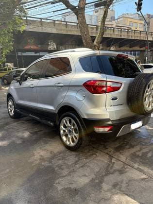 Carro 2.0 DIRECT FLEX TITANIUM AUTOMÁTICO