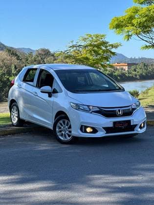 Carro 1.5 LX 16V FLEX 4P AUTOMÁTICO