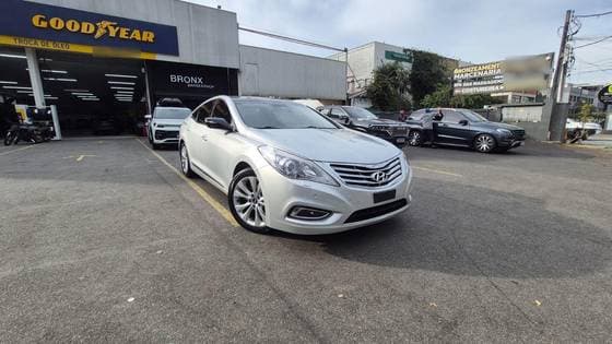 Carro 3.0 MPFI GLS V6 24V GASOLINA 4P AUTOMÁTICO