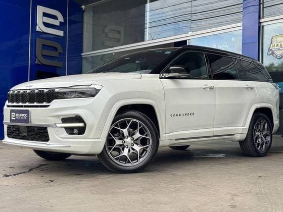 Carro 2.0 TD380 TURBO DIESEL OVERLAND AT9