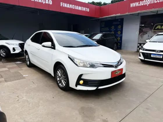 Carro 1.8 GLI UPPER 16V FLEX 4P AUTOMÁTICO