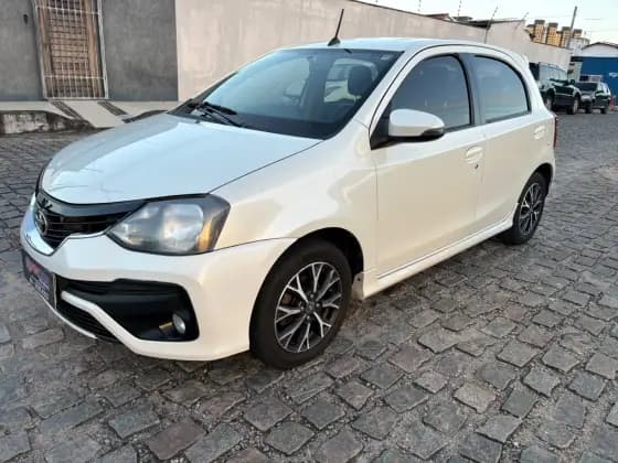 Carro 1.5 PLATINUM 16V FLEX 4P AUTOMÁTICO