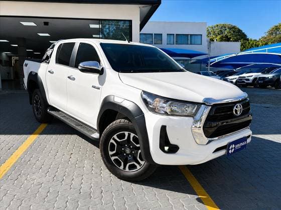 Carro 2.8 D-4D TURBO DIESEL CD SRV 4X4 AUTOMÁTICO