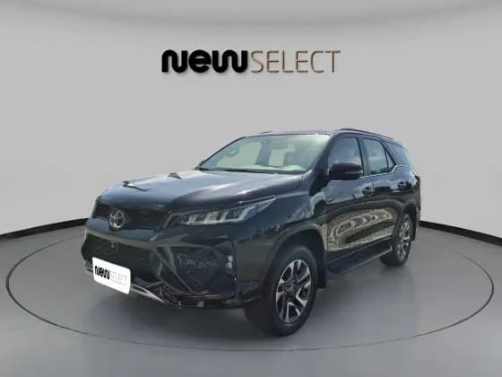 Carro 2.8 D-4D TURBO DIESEL DIAMOND 7L 4X4 AUTOMÁTICO