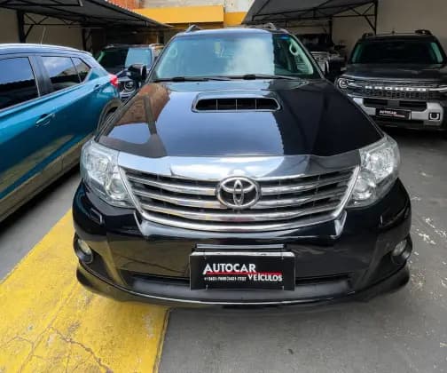 Carro 3.0 SRV 4X4 7 LUGARES 16V TURBO INTERCOOLER DIESEL 4P AUTOMÁTICO