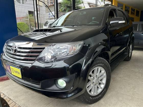 Carro 3.0 SRV 4X4 7 LUGARES 16V TURBO INTERCOOLER DIESEL 4P AUTOMÁTICO