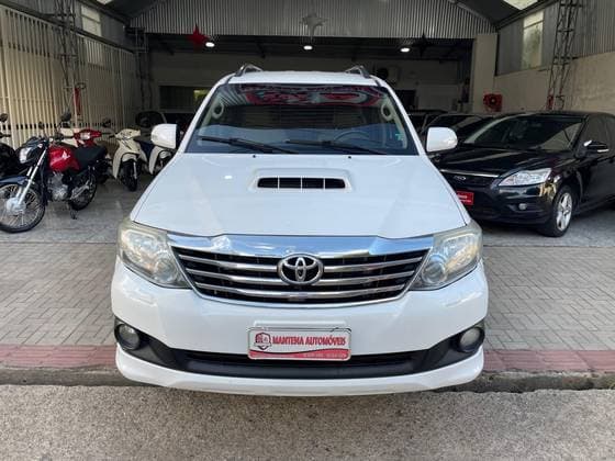 Carro 3.0 SRV 4X4 7 LUGARES 16V TURBO INTERCOOLER DIESEL 4P AUTOMÁTICO