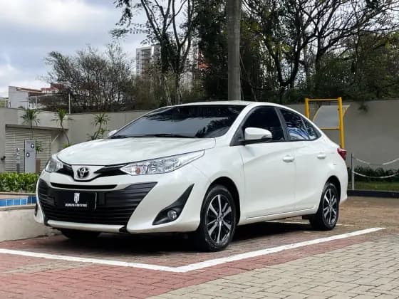 Carro 1.5 16V FLEX SEDAN XS MULTIDRIVE