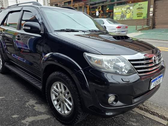 Carro 3.0 SRV 4X4 7 LUGARES 16V TURBO INTERCOOLER DIESEL 4P AUTOMÁTICO