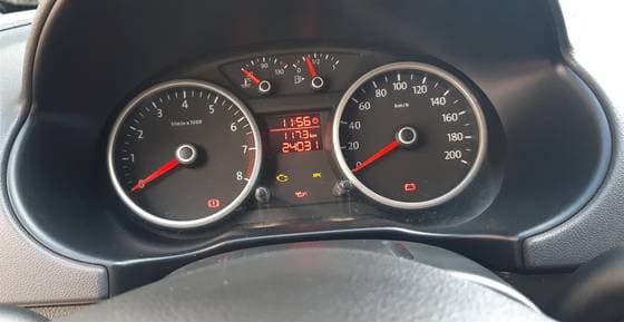 Carro 1.0 TEC 8V FLEX 4P MANUAL