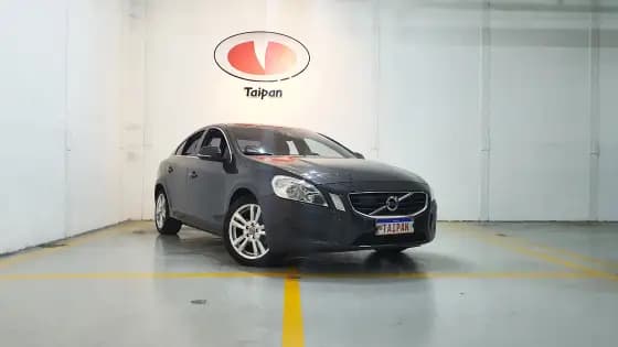 Carro 2.0 T5 DYNAMIC GASOLINA 4P AUTOMÁTICO