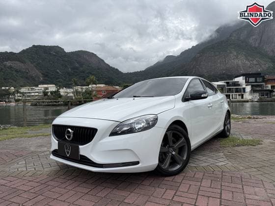 Carro 2.0 T4 KINETIC GASOLINA 4P AUTOMÁTICO