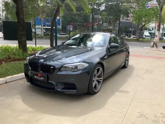 Carro 4.4 V8 32V GASOLINA 4P AUTOMÁTICO