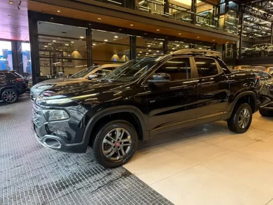 Carro 2.0 16V TURBO DIESEL FREEDOM MANUAL