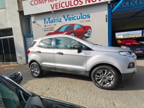 Carro 1.6 FREESTYLE 16V FLEX 4P MANUAL