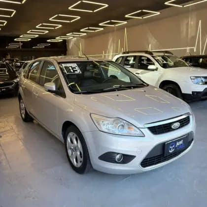 Carro 2.0 TITANIUM HATCH 16V FLEX 4P AUTOMÁTICO