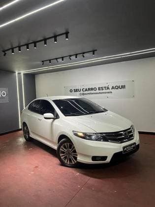 Carro 1.5 LX 16V FLEX 4P AUTOMÁTICO
