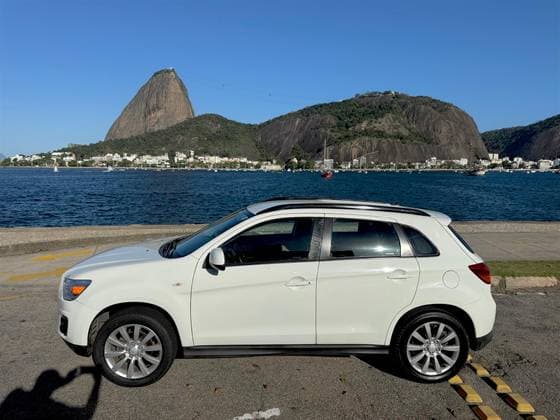 Carro 2.0 4X2 16V GASOLINA 4P AUTOMÁTICO
