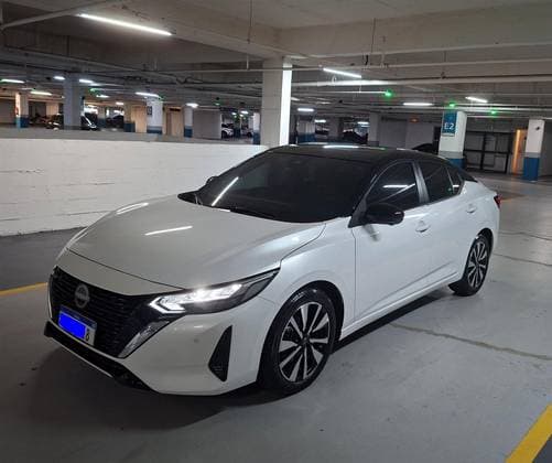 Carro 2.0 16V GASOLINA EXCLUSIVE PREMIUM XTRONIC