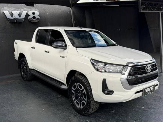 Carro 2.8 D-4D TURBO DIESEL CD SRV 4X4 AUTOMÁTICO