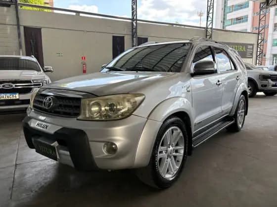 Carro 2.7 SR 4X2 16V GASOLINA 4P AUTOMÁTICO