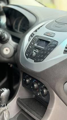 Carro 1.0 TI-VCT FLEX SE MANUAL