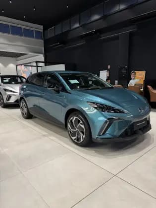Carro 64 KW ELÉTRICO LUXURY