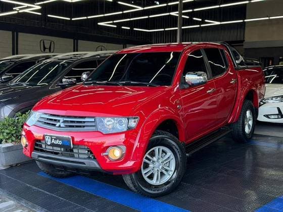 Carro 3.2 HPE 4X4 CD 16V TURBO INTERCOOLER DIESEL 4P AUTOMÁTICO