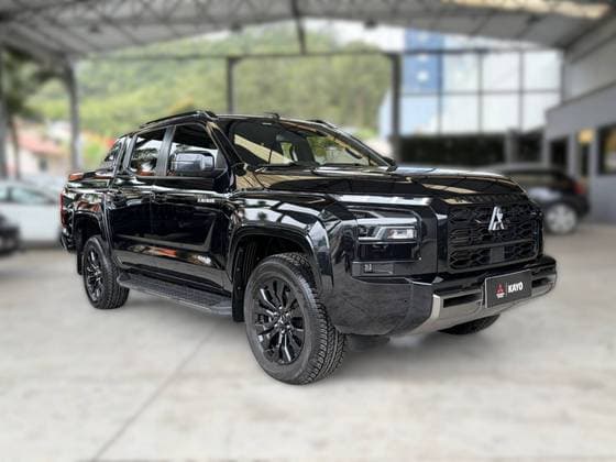 Carro 2.4 BITURBO DIESEL CD KATANA 4X4 AUTOMÁTICO