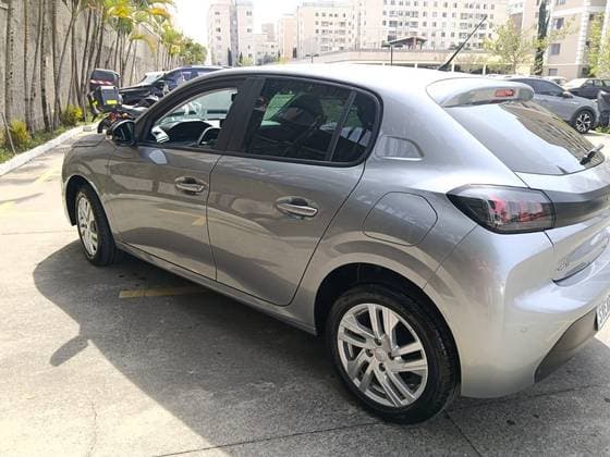Carro 1.6 16V FLEX ACTIVE AT6
