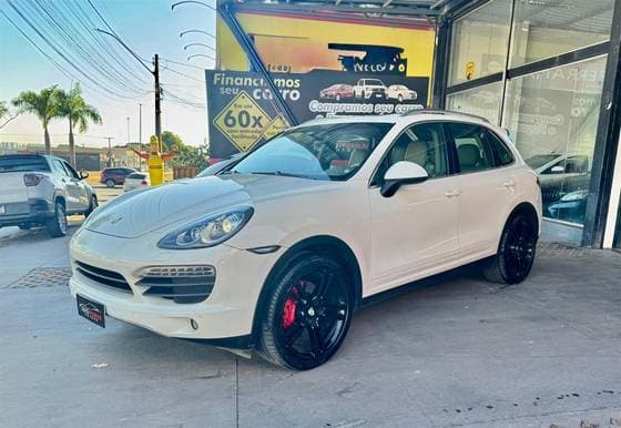 Carro 4.8 4X4 V8 32V TURBO GASOLINA 4P TIPTRONIC