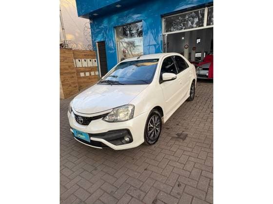 Carro 1.5 PLATINUM SEDAN 16V FLEX 4P AUTOMÁTICO