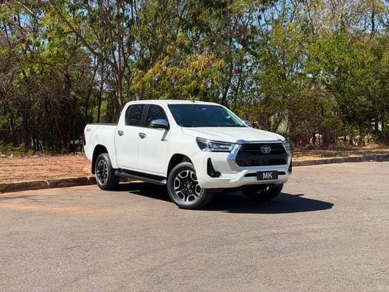 Carro 2.8 D-4D TURBO DIESEL CD SRX 4X4 AUTOMÁTICO