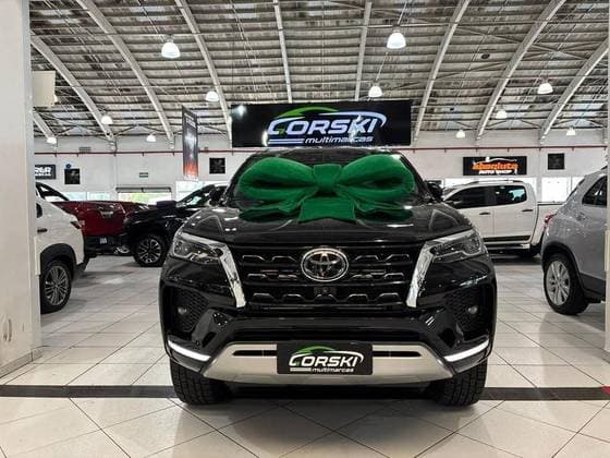 Carro 2.8 D-4D TURBO DIESEL SRX 7L 4X4 AUTOMÁTICO