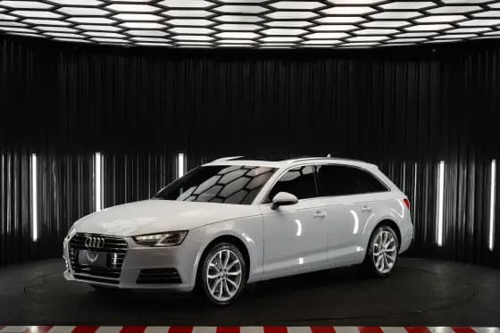 Carro 2.0 TFSI AMBIENTE AVANT GASOLINA 4P S TRONIC