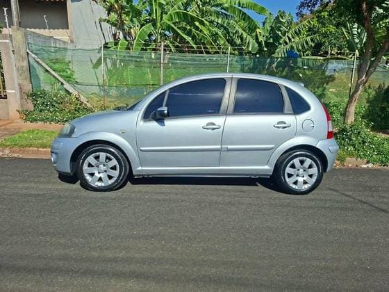 Carro 1.4 I EXCLUSIVE 8V FLEX 4P MANUAL