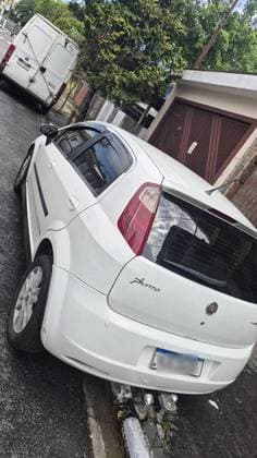 Carro 1.4 ATTRACTIVE 8V FLEX 4P MANUAL